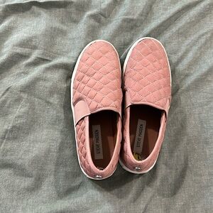Steve Madden Slip Ons